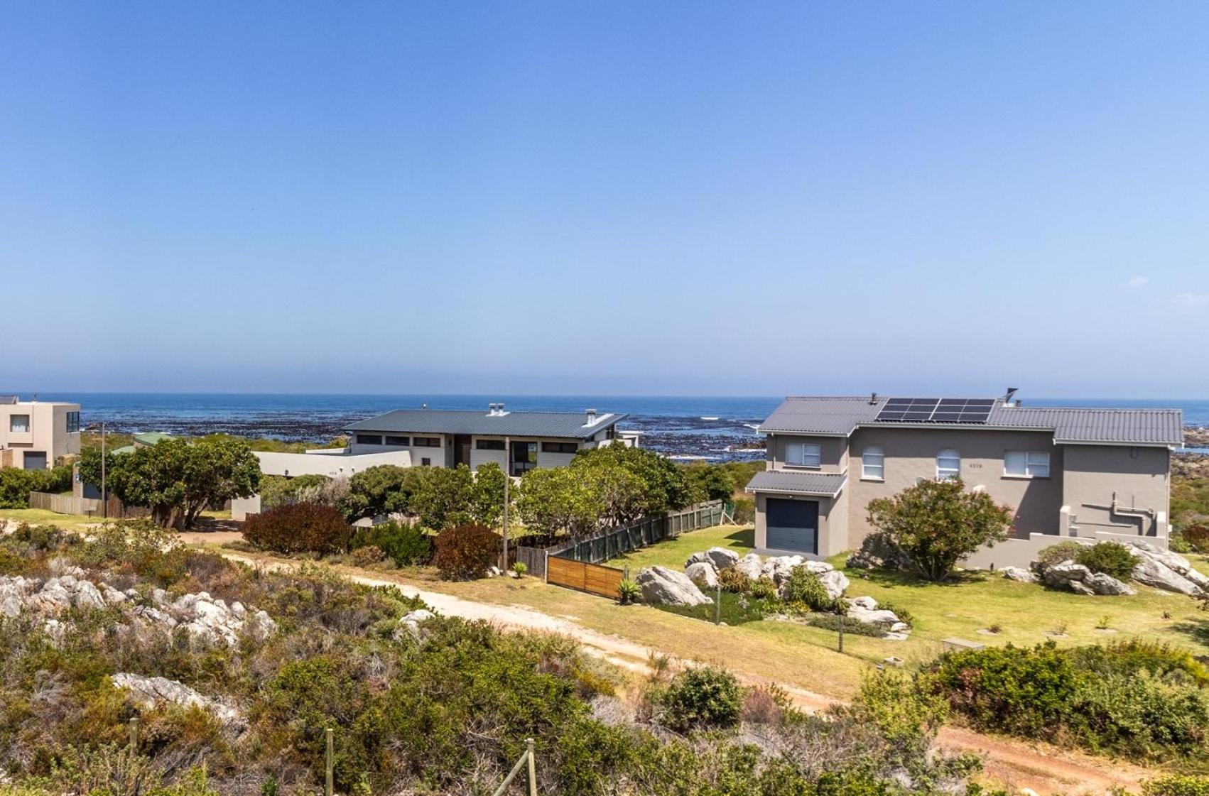 Hotel Penguin'S Nest Bettyʼs Bay Exterior foto